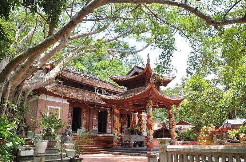 Hành Trình Khám Phá Đền Cặp Tiên – Nét Linh Thiêng Giữa Miền Biển Đông Bắc