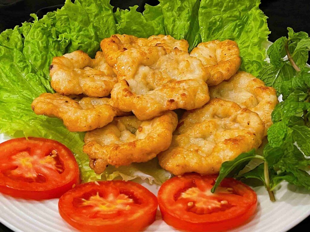 Các món đặc sản phải thử ở Hạ Long: Hành trình khám phá ẩm thực “chạm yêu” của đất biển