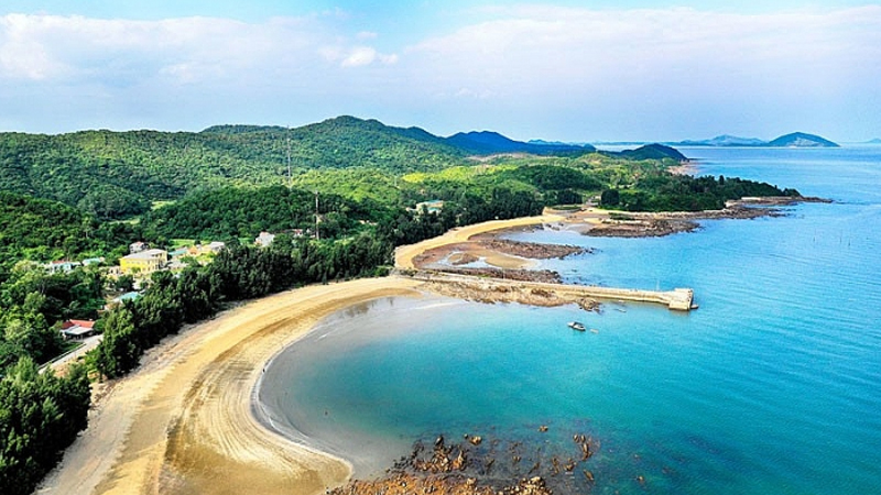 Hành Trình Khám Phá Đảo Cái Chiên Cùng Du Lịch Hải Hà