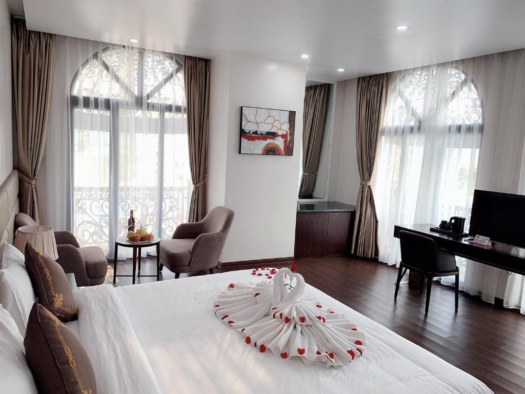 Khám Phá DeLaSea Ha Long Hotel &#8211; Trải Nghiệm Khách Sạn Sang Trọng Tại Hạ Long