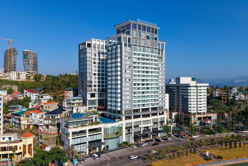 Khám Phá Hotel Soleil Ha Long – Lựa Chọn Lý Tưởng Cho Kỳ Nghỉ Của Bạn