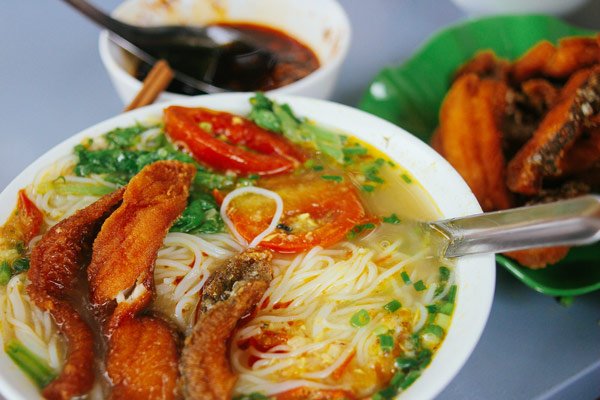 Khám Phá Hương Vị Đặc Sắc Của Bún Cá Rô Đồng Hải Dương