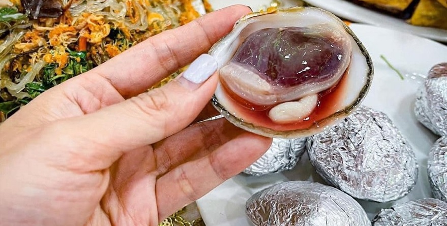 Khám Phá Hương Vị Đặc Sắc Của &#8220;Nướng Ngán Quảng Ninh&#8221; Cùng Du Lịch Hải Hà
