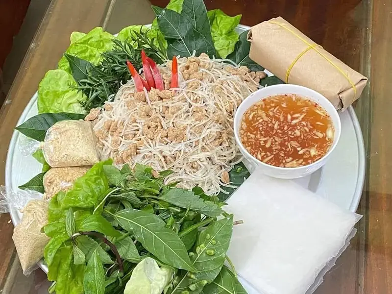 Khám Phá Hương Vị Đặc Sản “Nem Chạo Quảng Yên” Cùng Du Lịch Hải Hà