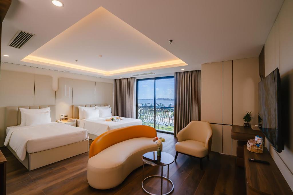 Khám Phá Khách Sạn Thủ Đô Xanh 2 Và Những Khách Sạn Nổi Tiếng Tại Hạ Long