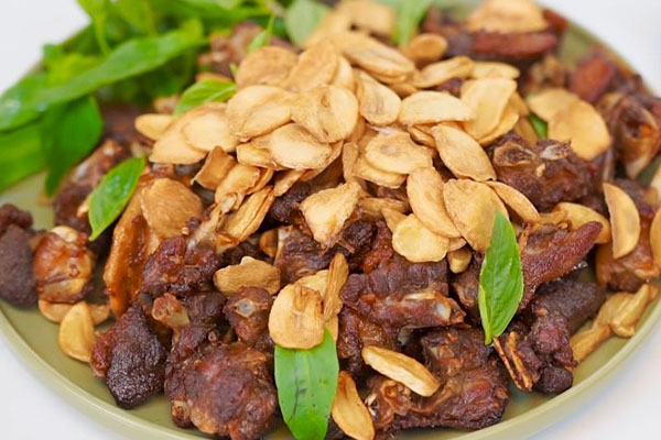 Khám Phá Ngan Cháy Tỏi Uông Bí – Món Ngon Đặc Sản Tại Quảng Ninh