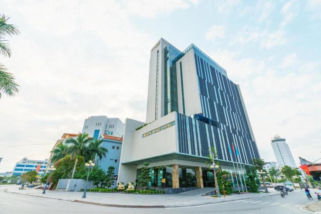 Khám Phá Nước Mắm Sá Sùng Vân Đồn – Đặc Sản Nổi Tiếng Quảng Ninh