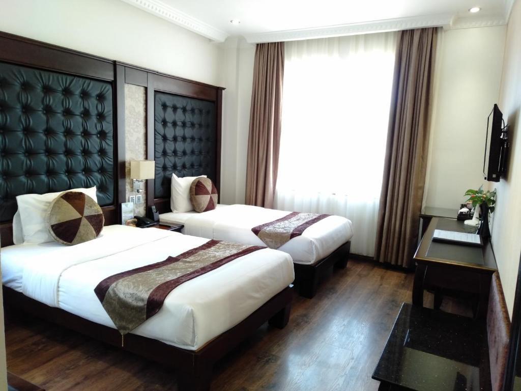 Khám Phá Review City Bay Palace Hotel Cùng Du Lịch Hải Hà