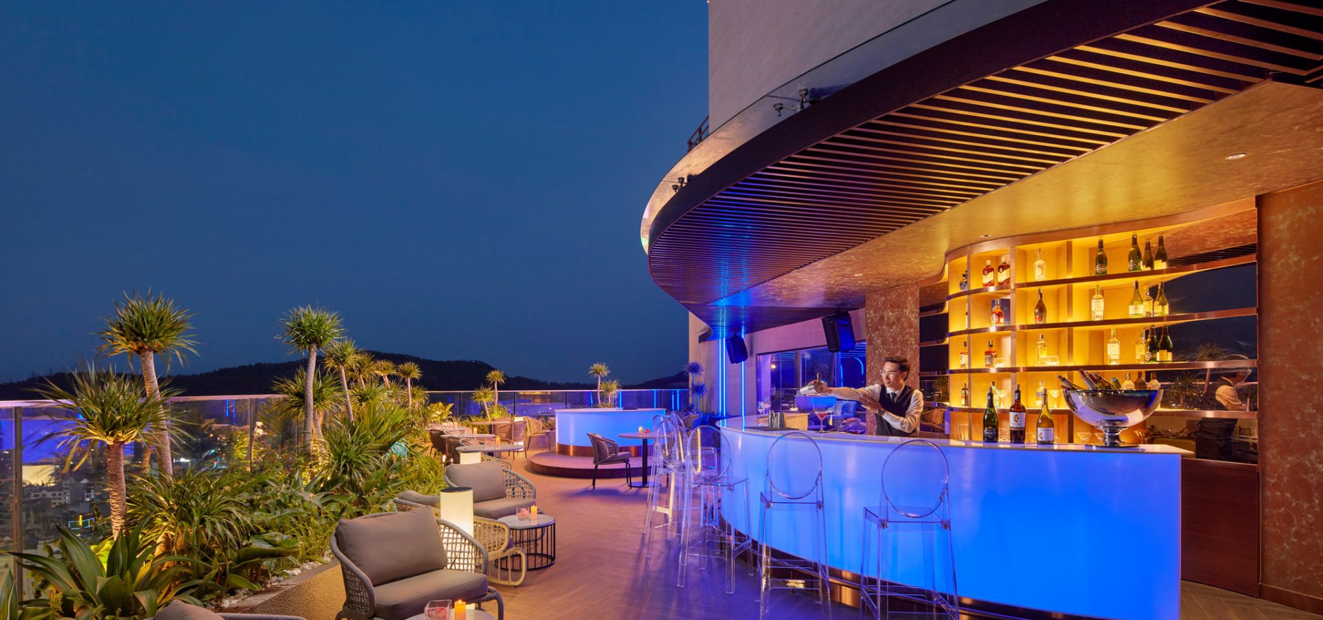 Khám Phá Sự Sang Trọng Tại The Watson Premium Halong Hotel