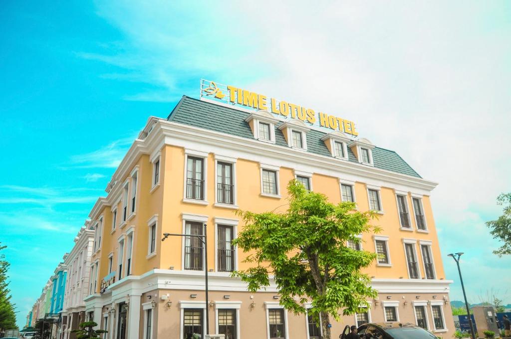 Khám Phá Time Lotus Hotel Ha Long – Điểm Dừng Chân Hoàn Hảo Cho Chuyến Du Lịch
