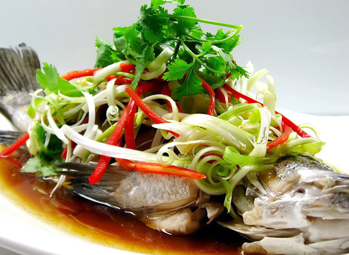 Khám Phá Vị Ngon Đặc Sản &#8220;Cá Song Hấp&#8221; Cùng Du Lịch Hải Hà