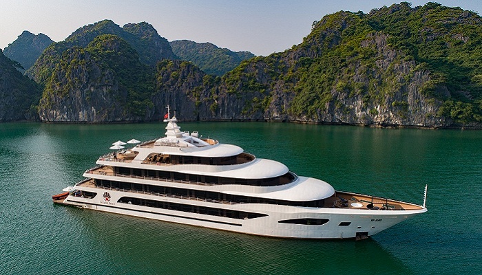Review Du thuyền Scarlet Pearl Cruises: Trải nghiệm tuyệt vời tại vịnh Hạ Long