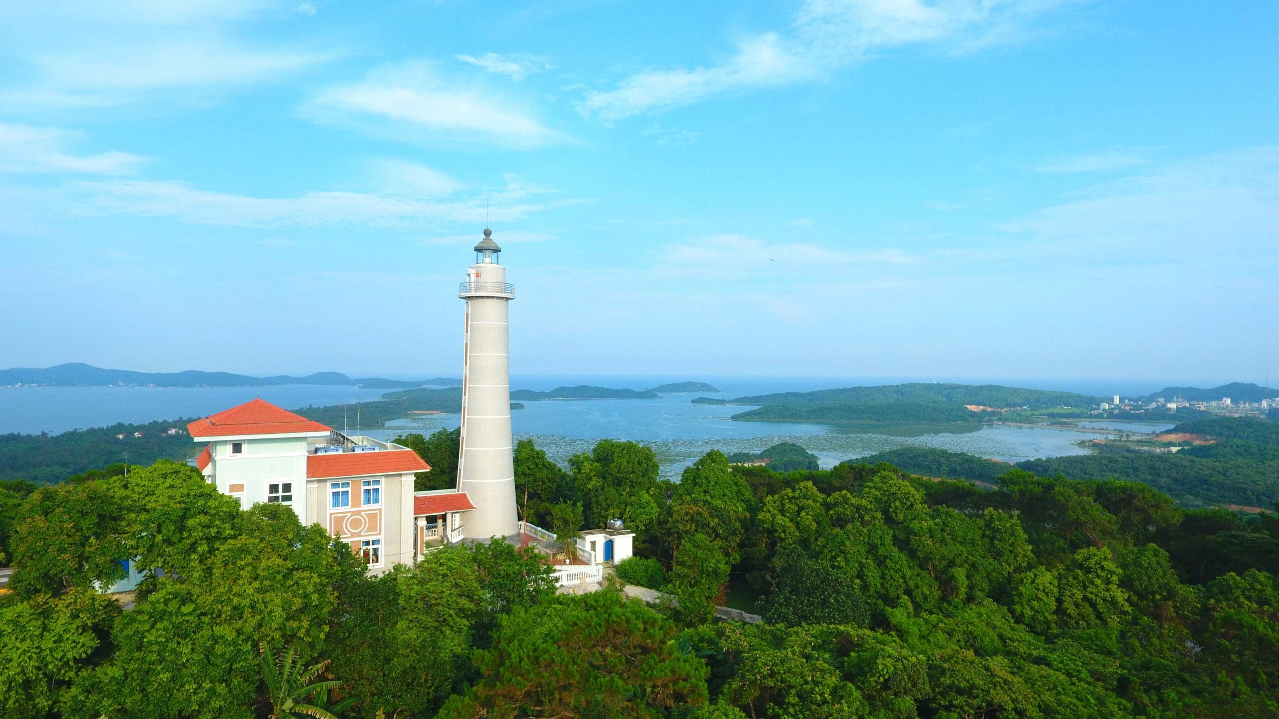 Các địa điểm check-in đẹp tại Hạ Long: Hành trình sống ảo không điểm dừng