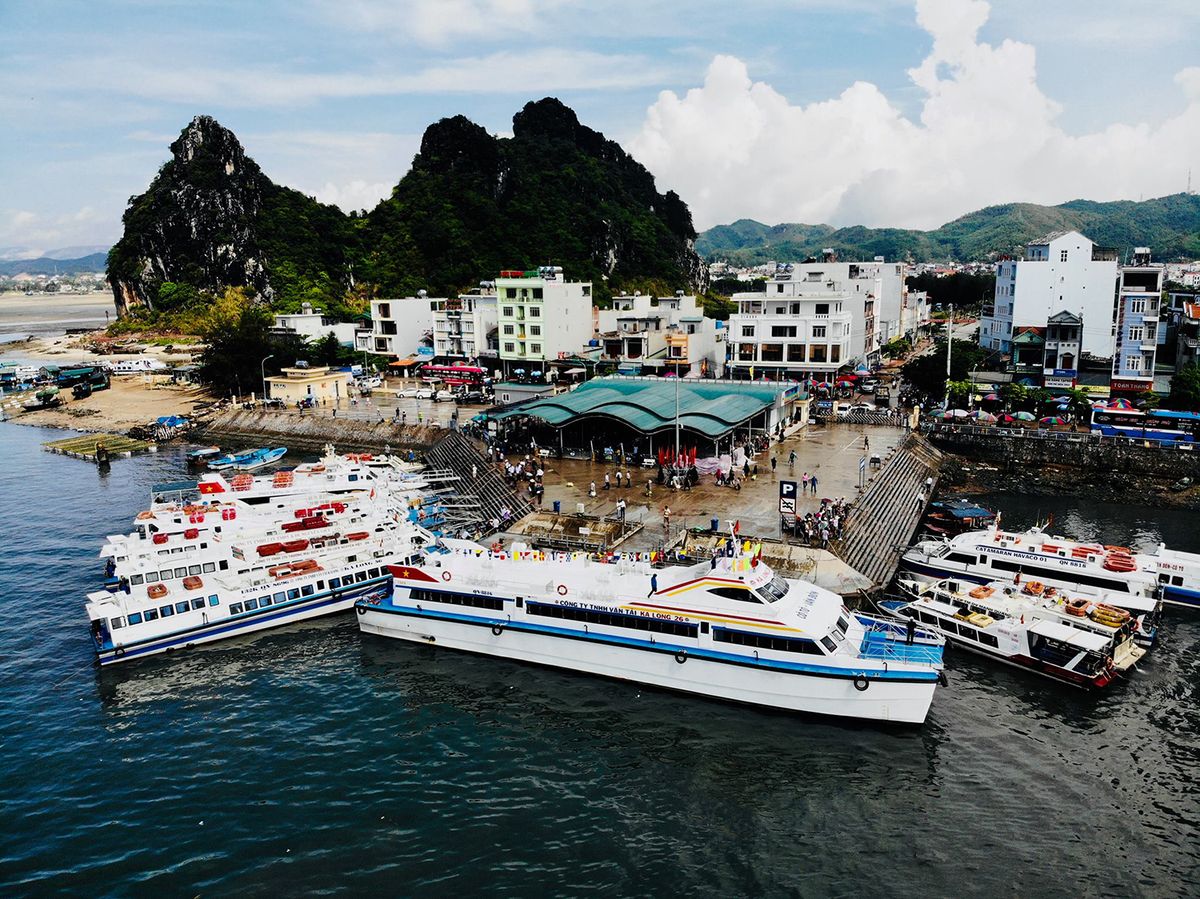 Đi phà từ Cẩm Phả sang đảo Cô Tô – Chinh phục hành trình biển đảo cực chill tại Quảng Ninh