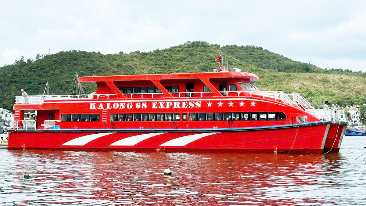 Đi phà từ Cẩm Phả sang đảo Cô Tô – Chinh phục hành trình biển đảo cực chill tại Quảng Ninh