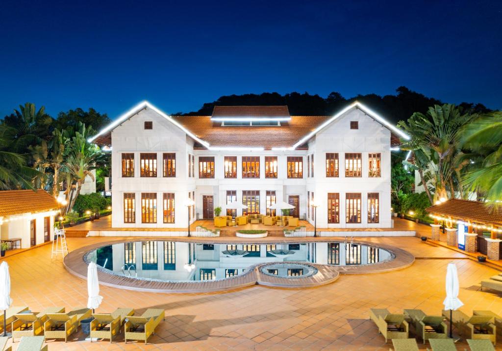 Kinh nghiệm du lịch đảo Quan Lạn: Hành trình chạm đến thiên đường biển Quảng Ninh